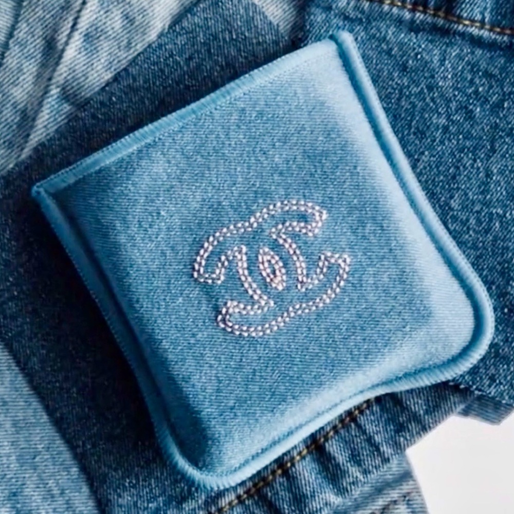 Chanel Coco DENIM Illuminating Powder NIB - Picture 6 of 6